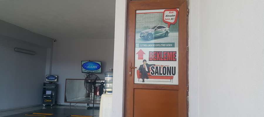 Bekleme salonu girişi