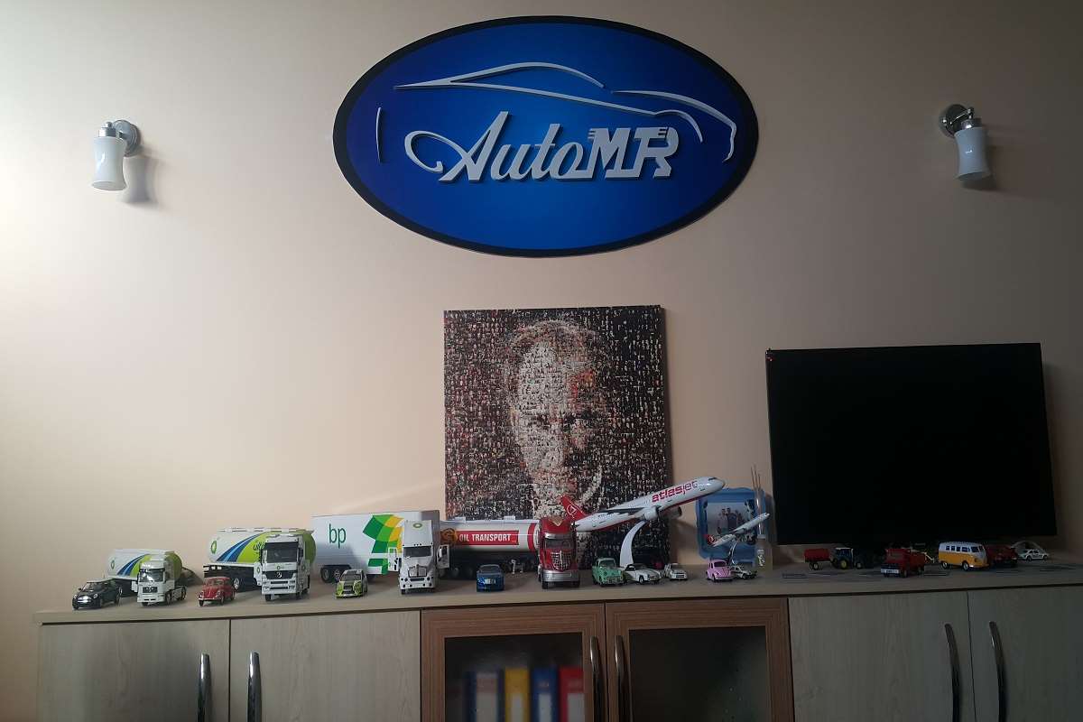 AutoMR ofisi ve logo